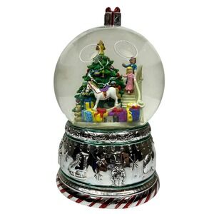 Wallace Christmas Holiday Musical Snow Globe Rotating Tree Kids Gifts Sankyo